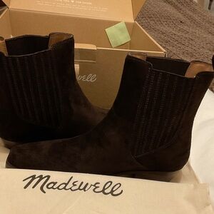Madewell Chocolate Suede Ankle Booties